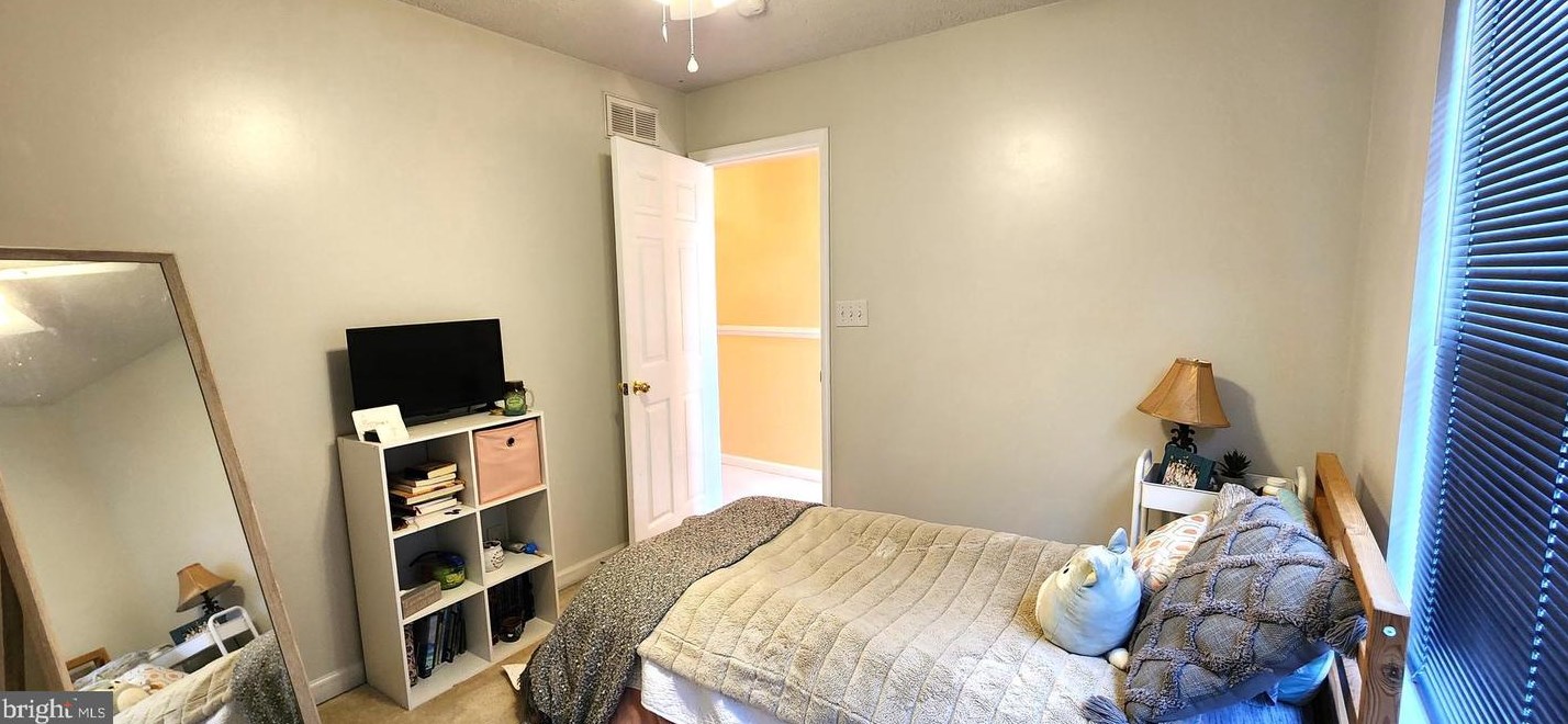 2945 Sorrell Ct, Winchester VA  22601-3498 exterior