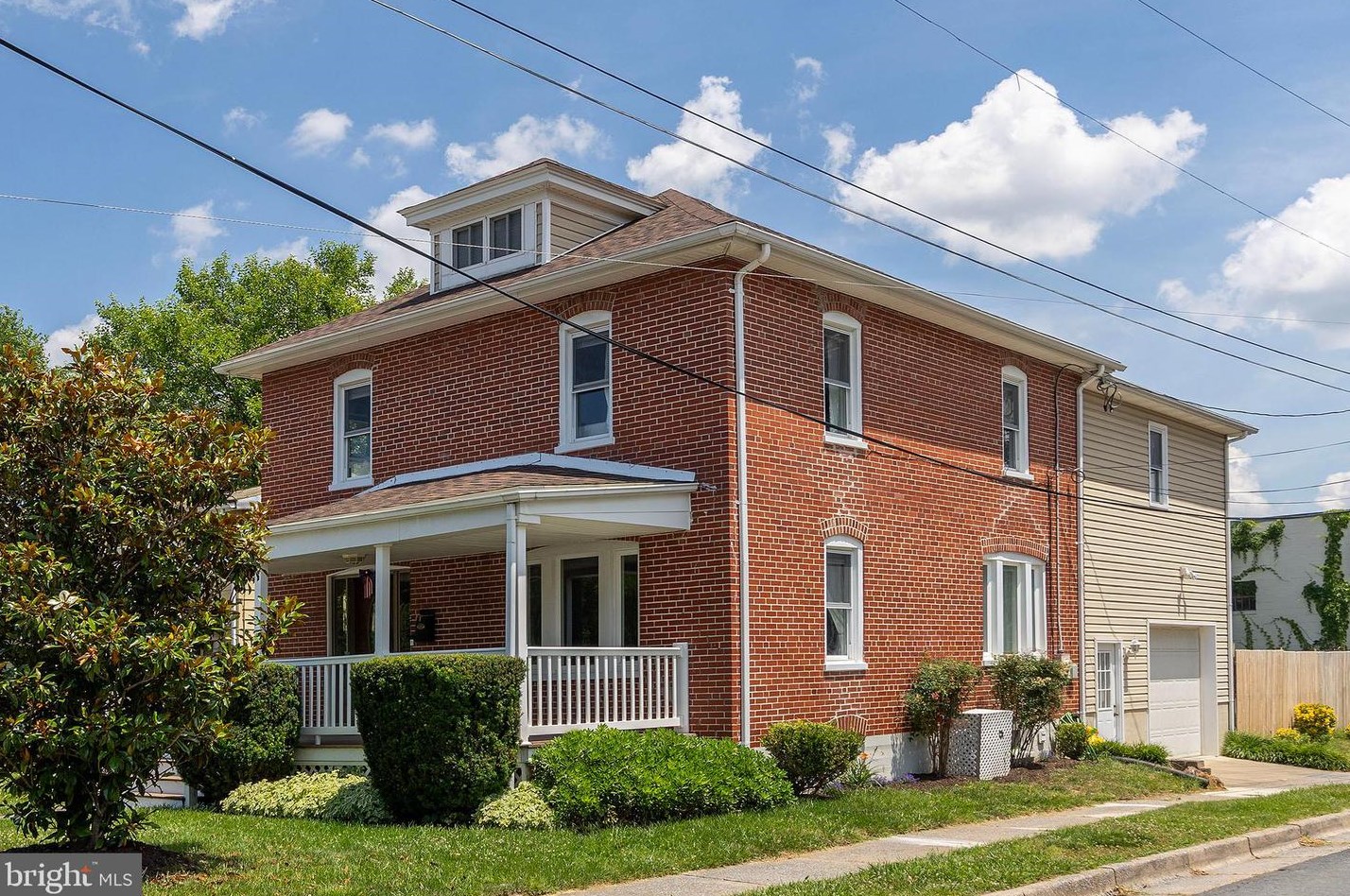 1122 Valley Ave, Winchester, VA 22601-3739