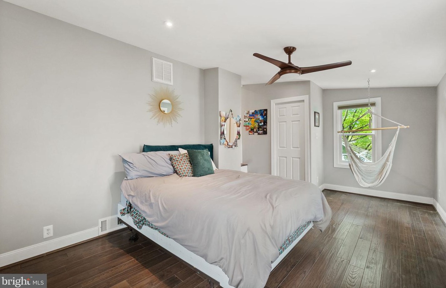 715 Washington St, Winchester VA  22601-3909 exterior