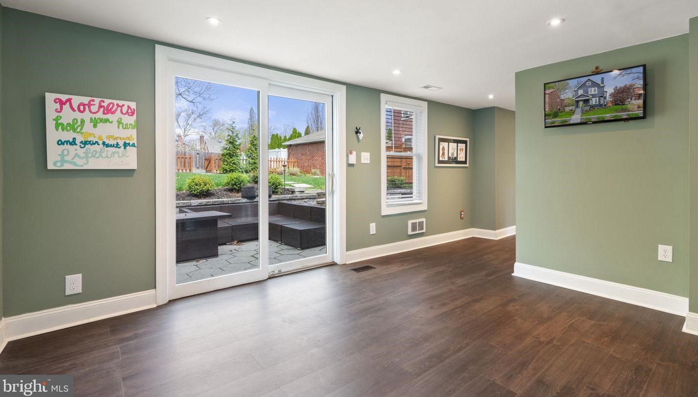 715 Washington St, Winchester VA  22601-3909 exterior