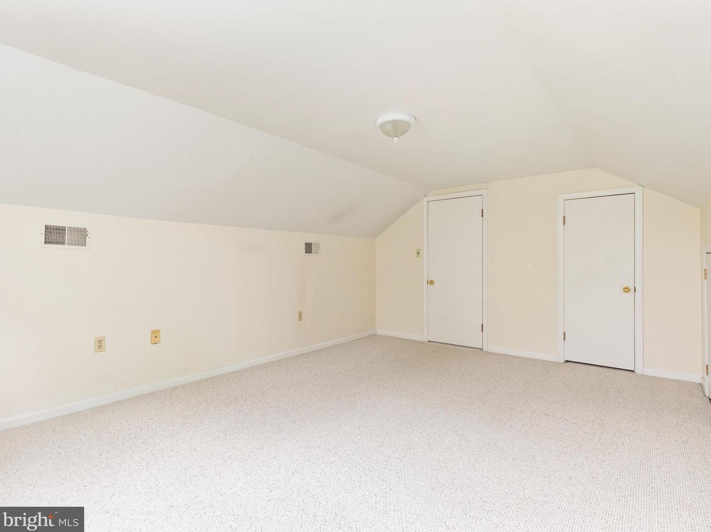 213 Molden Dr, Winchester VA  22601-5512 exterior