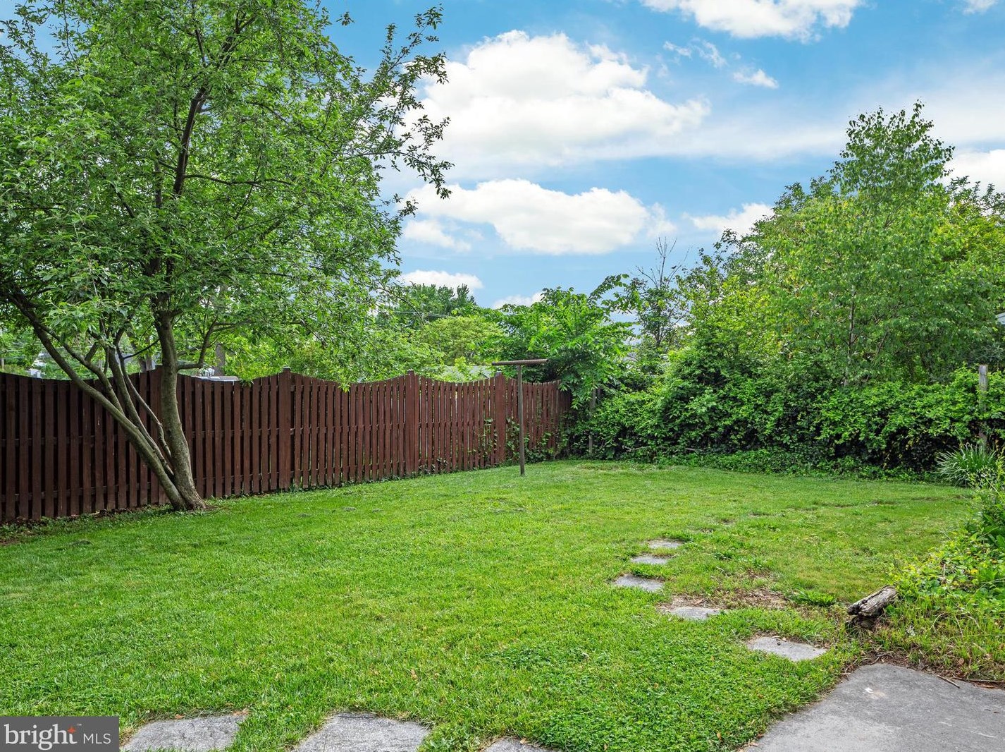 213 Molden Dr, Winchester VA  22601-5512 exterior