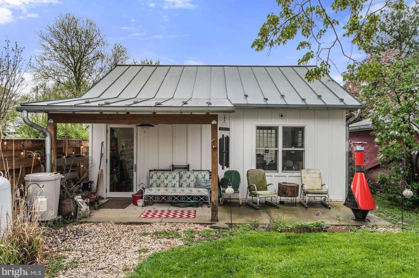 371 Piccadilly St, Winchester, VA 22601-5216