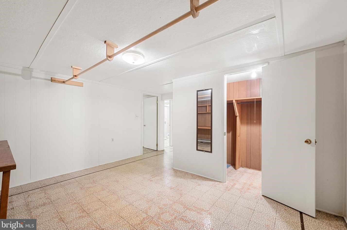 332 Rdg Ave, Winchester VA 22601-3324 exterior