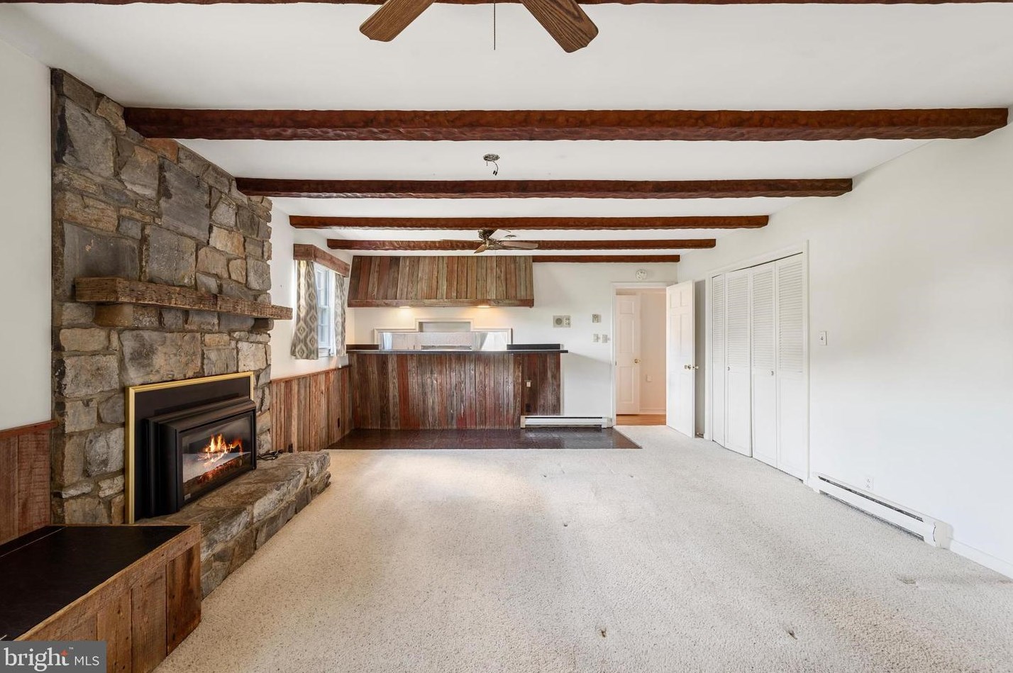 332 Rdg Ave, Winchester VA 22601-3324 exterior