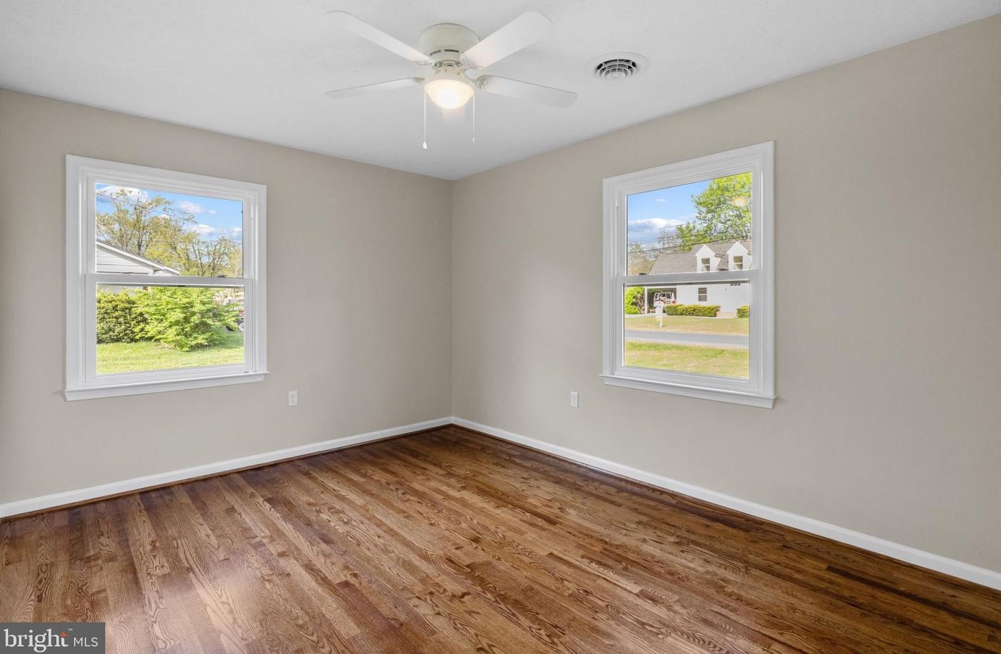 2918 Pleasant Vly Rd, Winchester VA  22601-5147 exterior