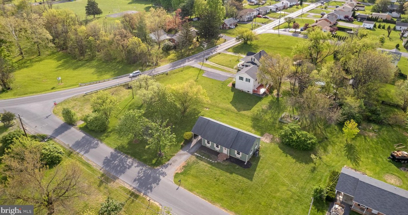 2918 Pleasant Vly Rd, Winchester VA  22601-5147 exterior