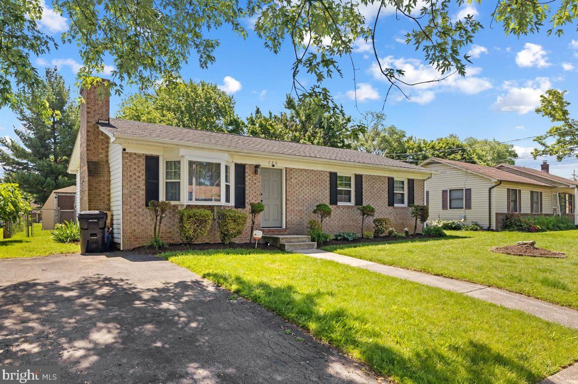 720 Butler Ave, Winchester, VA 22601-5329