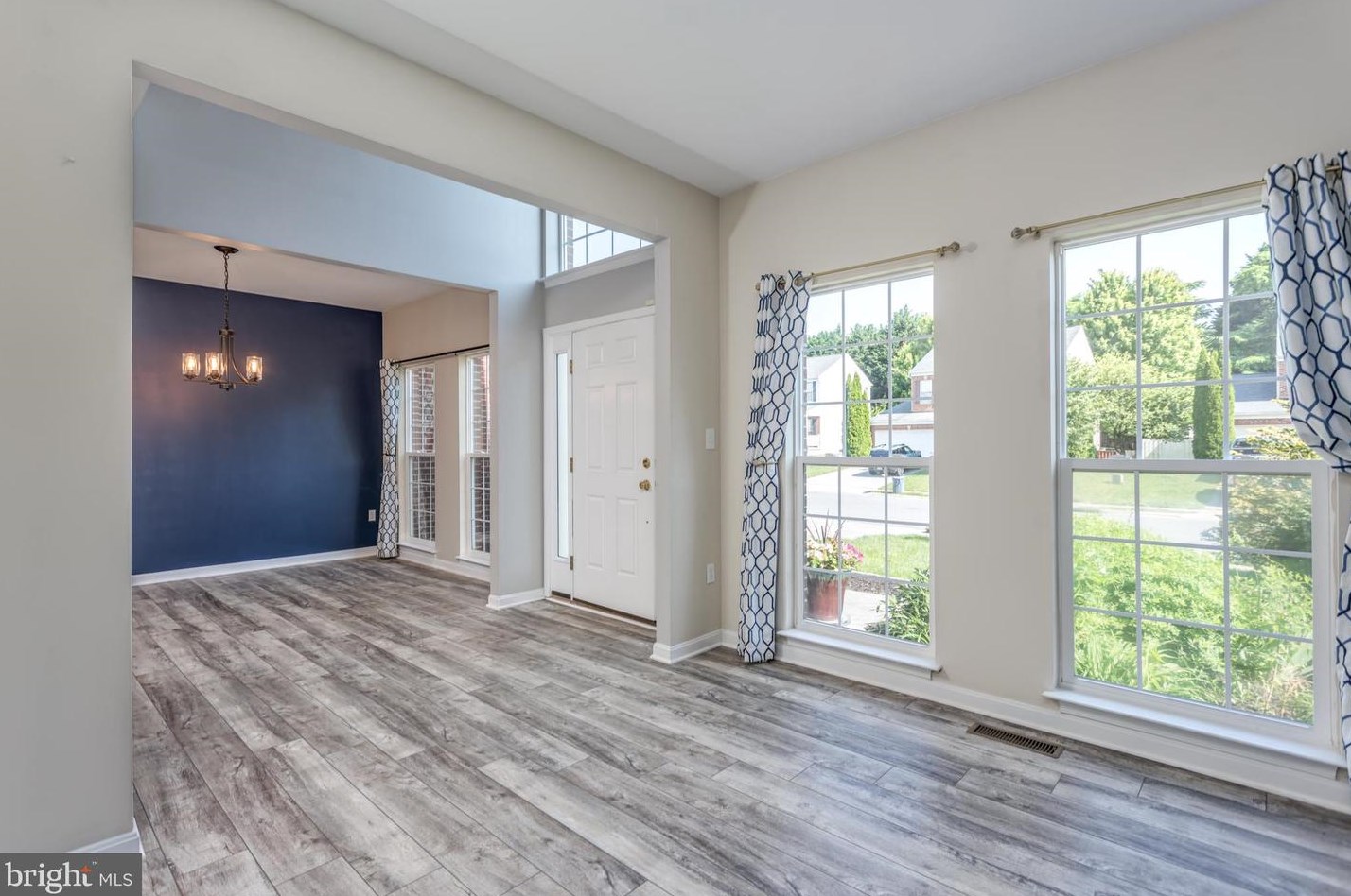 655 Beehive Way, Winchester VA  22601-6438 exterior