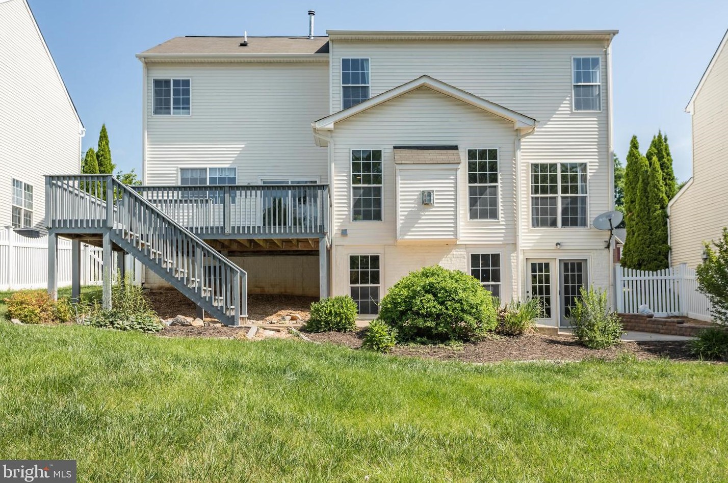 655 Beehive Way, Winchester VA  22601-6438 exterior