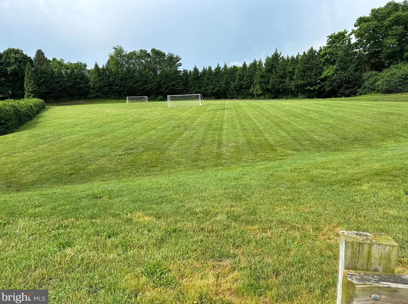 655 Beehive Way, Winchester VA  22601-6438 exterior