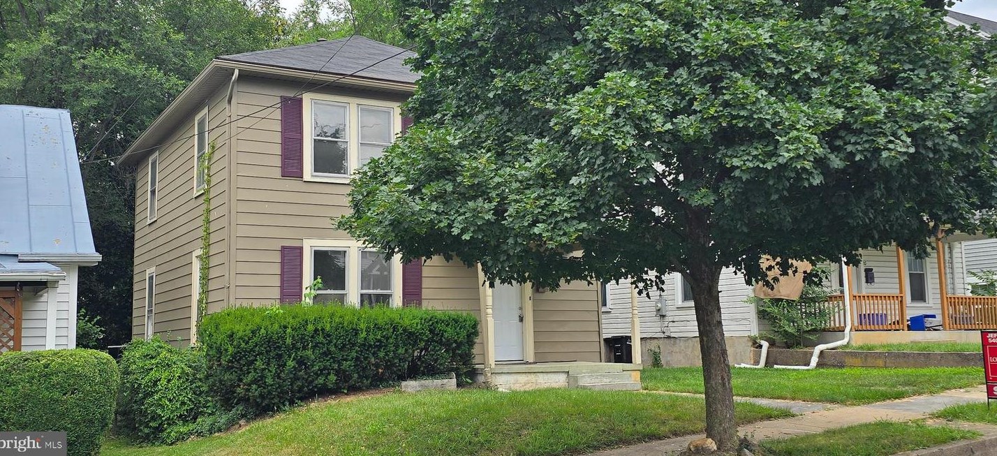 18 E Hart St, Winchester, VA 22601