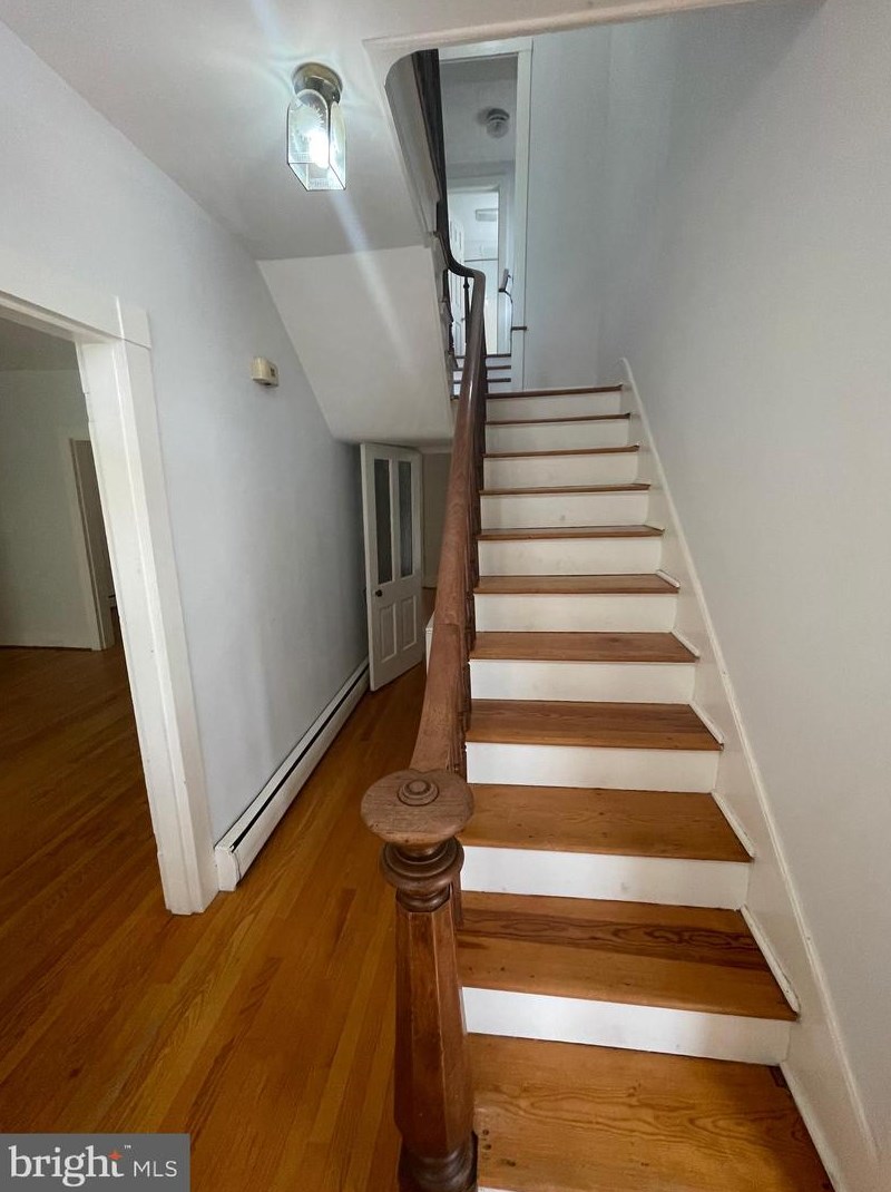 204 S Cameron St, Winchester, VA 22601