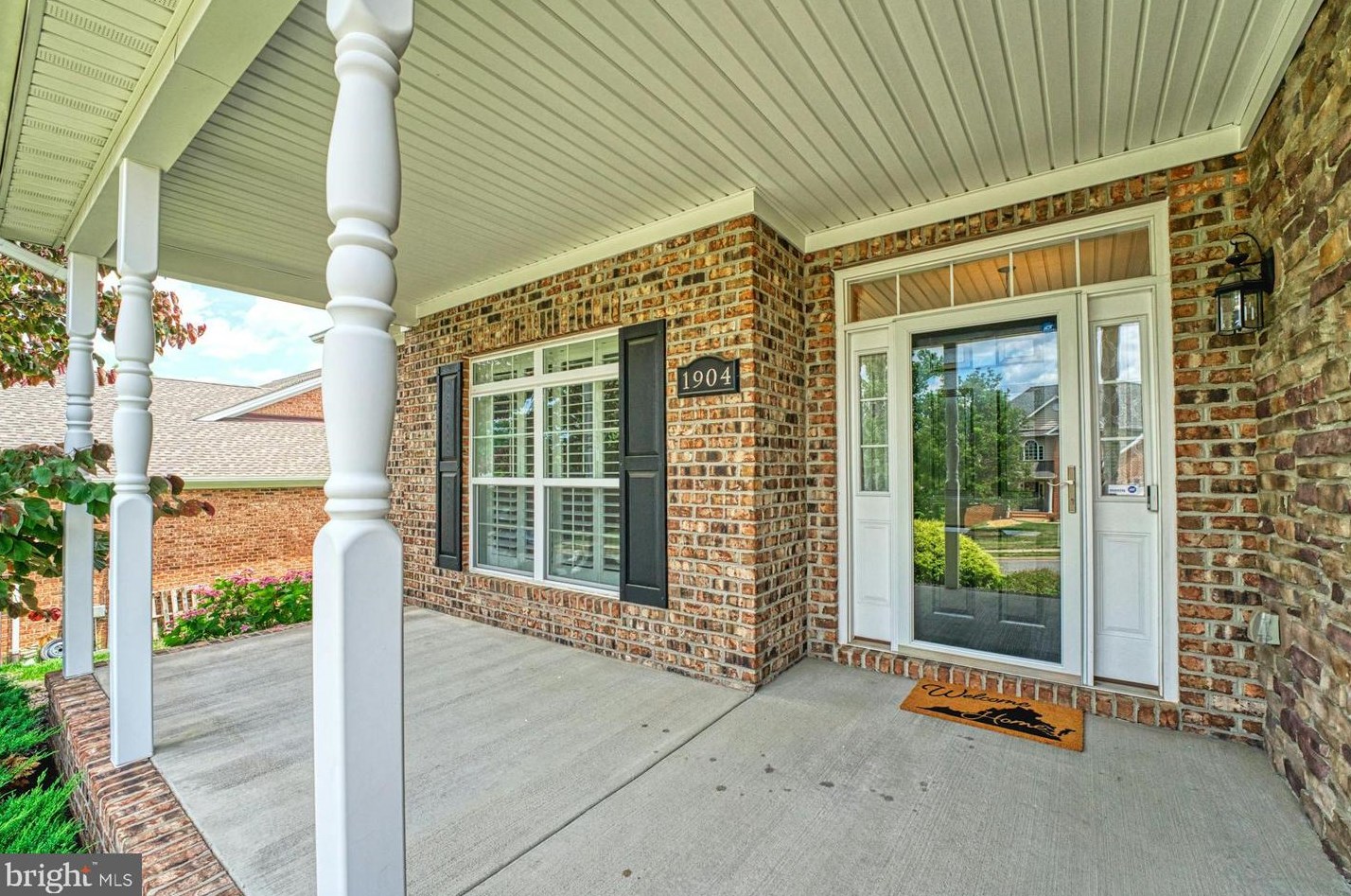 1904 Clayton Ridge Dr, Winchester, VA 22601