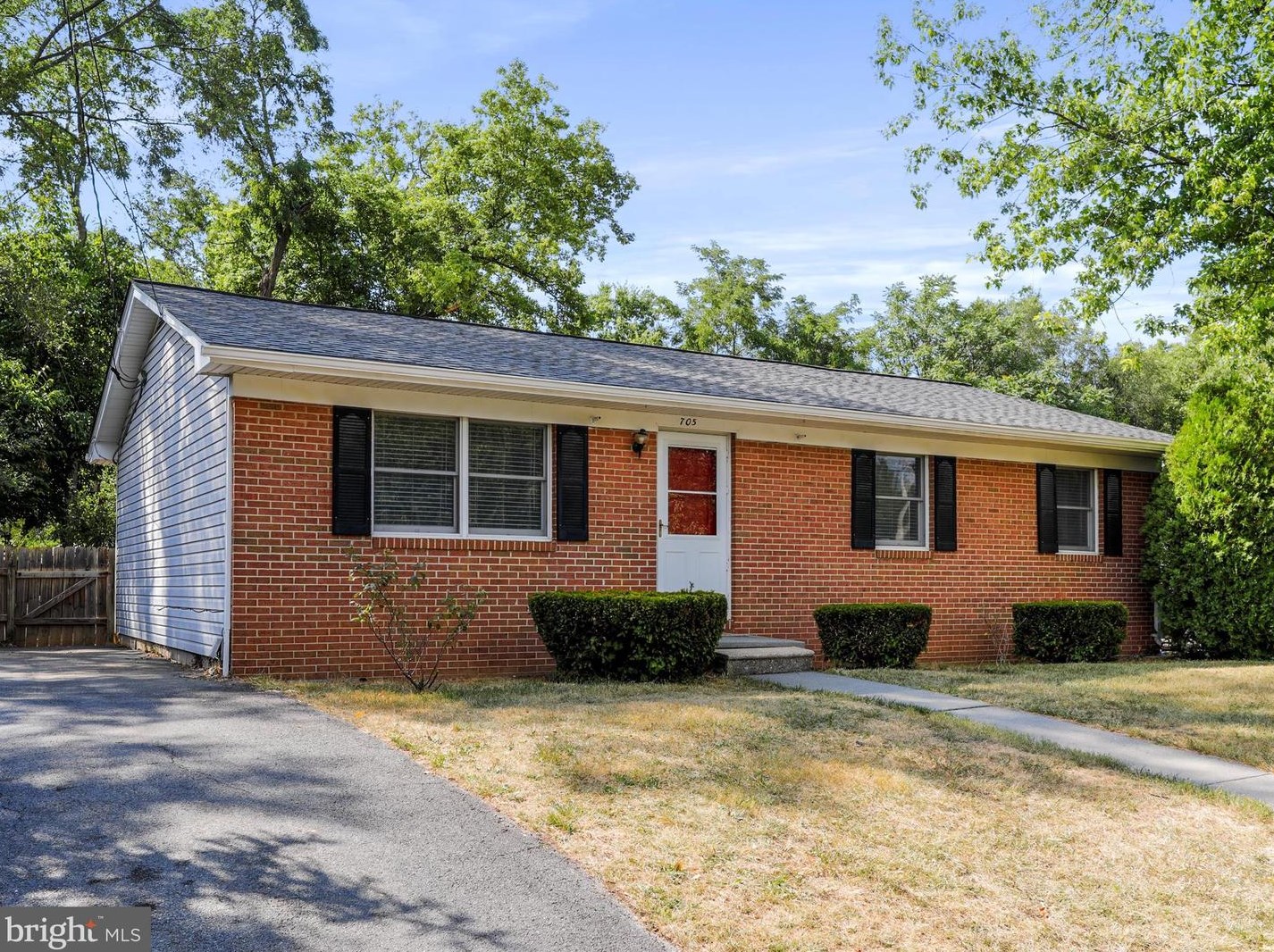 705 Butler Ave, Winchester, VA 22601