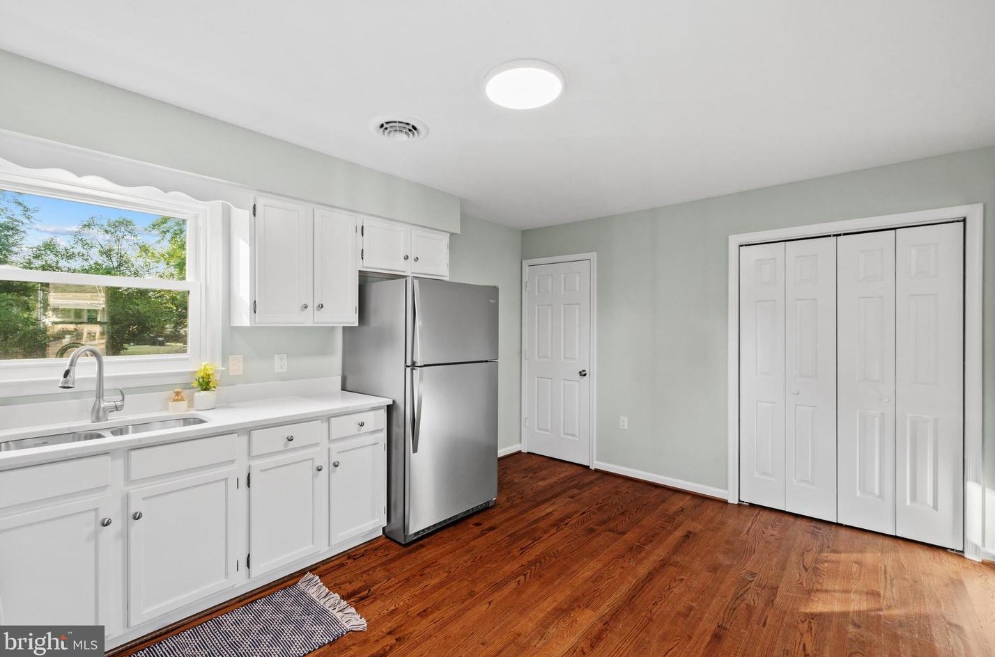 2922 S Pleasant Valley Rd, Winchester, VA 22601