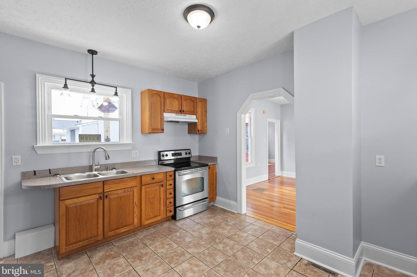 802 S Braddock St, Winchester, VA 22601