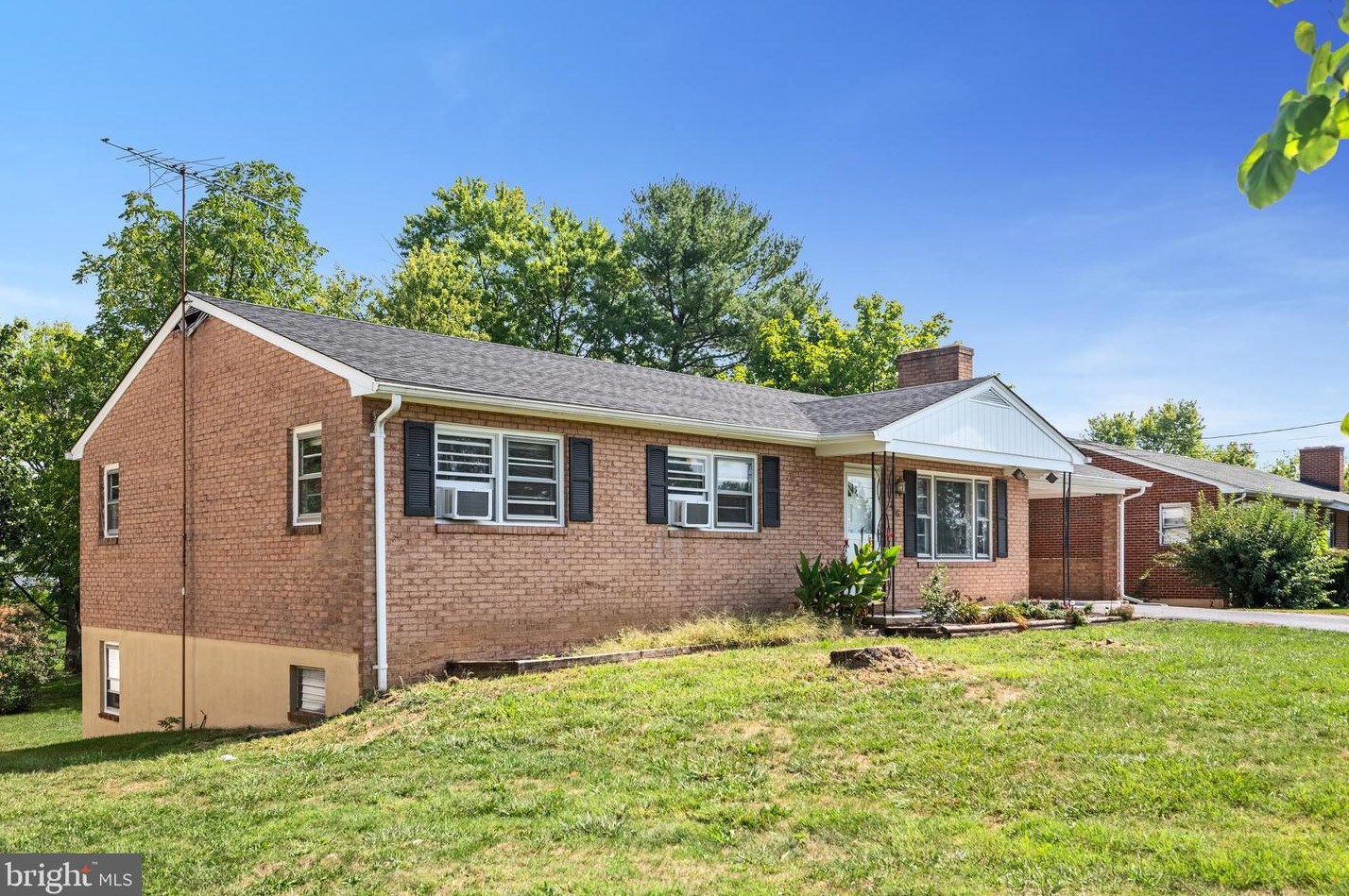 416 Superior Ave, Winchester, VA 22601