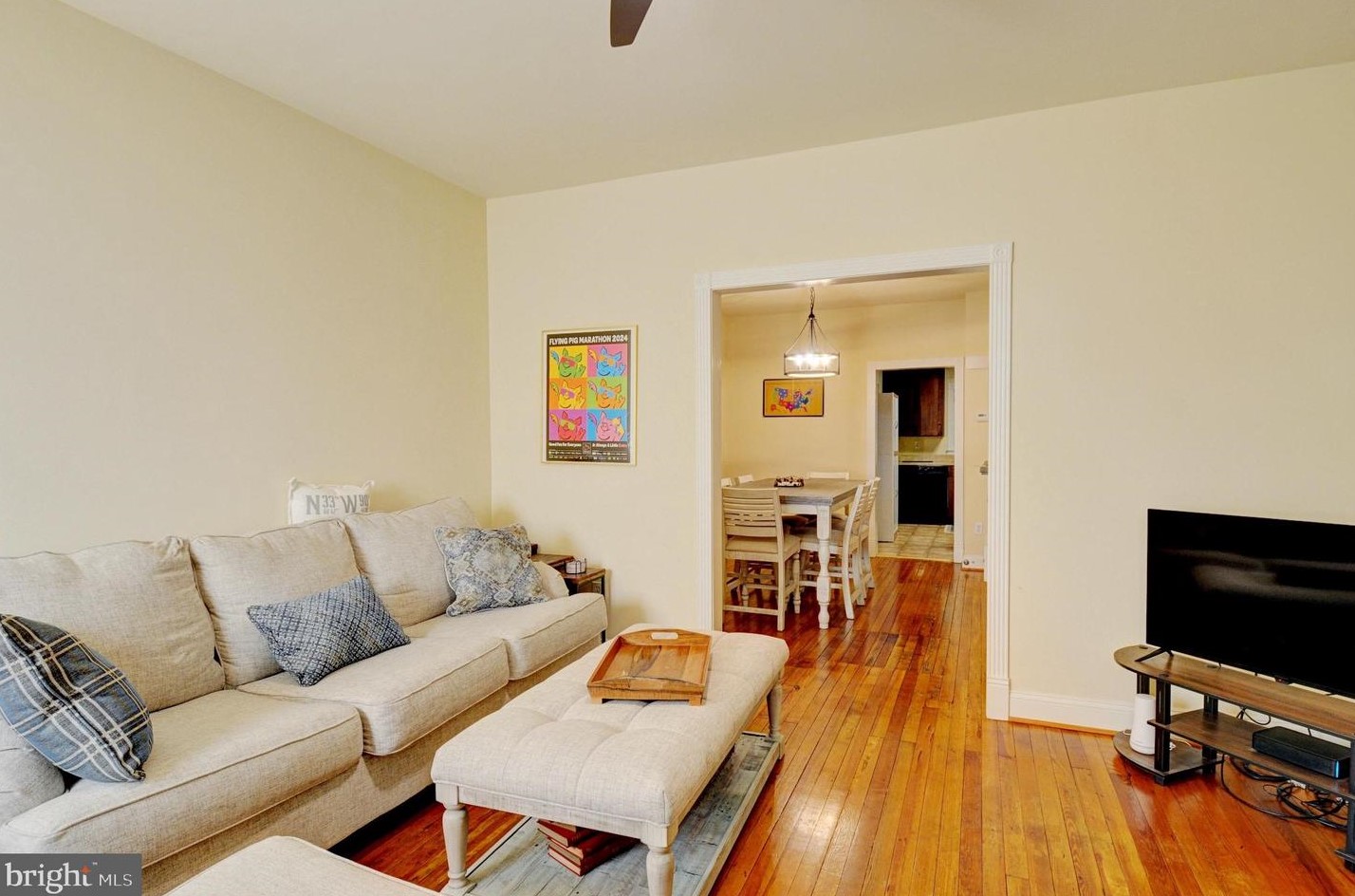 214 Kent St, Winchester VA 22601-5345 exterior