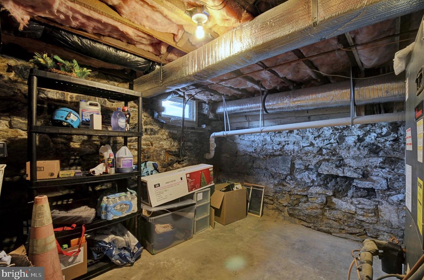 214 Kent St, Winchester VA 22601-5345 exterior