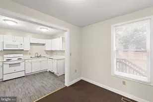 106 W Southwerk St, Winchester, VA 22601 - Photo 8