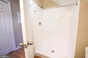 3105 Shawnee Dr, Winchester, VA 22601 - Photo 6