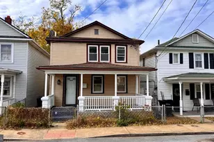 423 Highland Ave, Winchester, VA 22601 - Photo 2