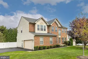 800 Lake Dr, Winchester, VA 22601 - Photo 2