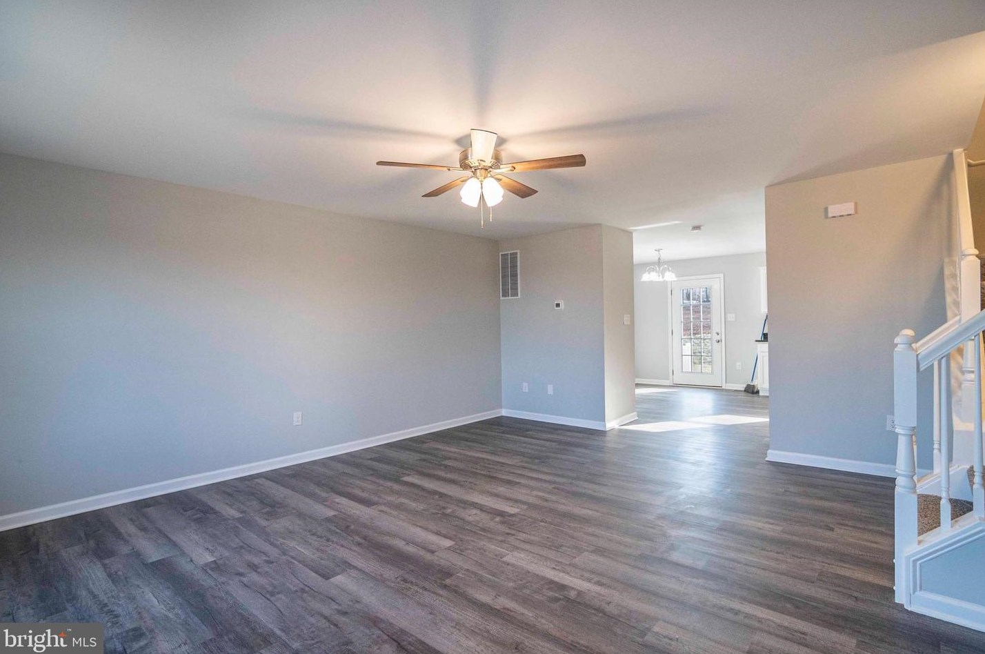 141 Steele Ave, Front Royal, VA 22630-2224