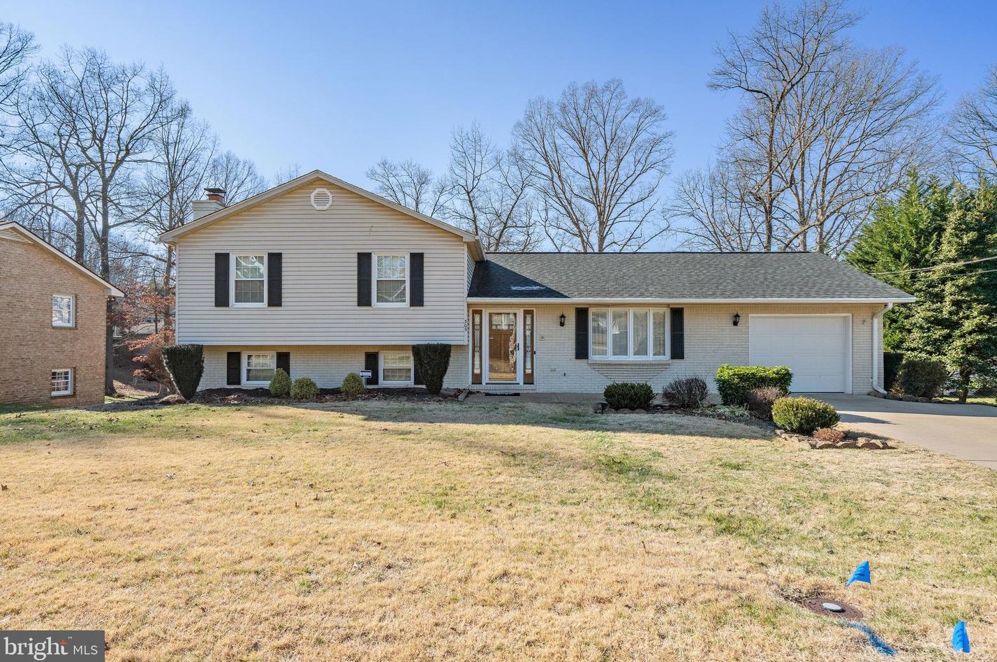 305 Charles St, Front Royal, VA 22630-4246