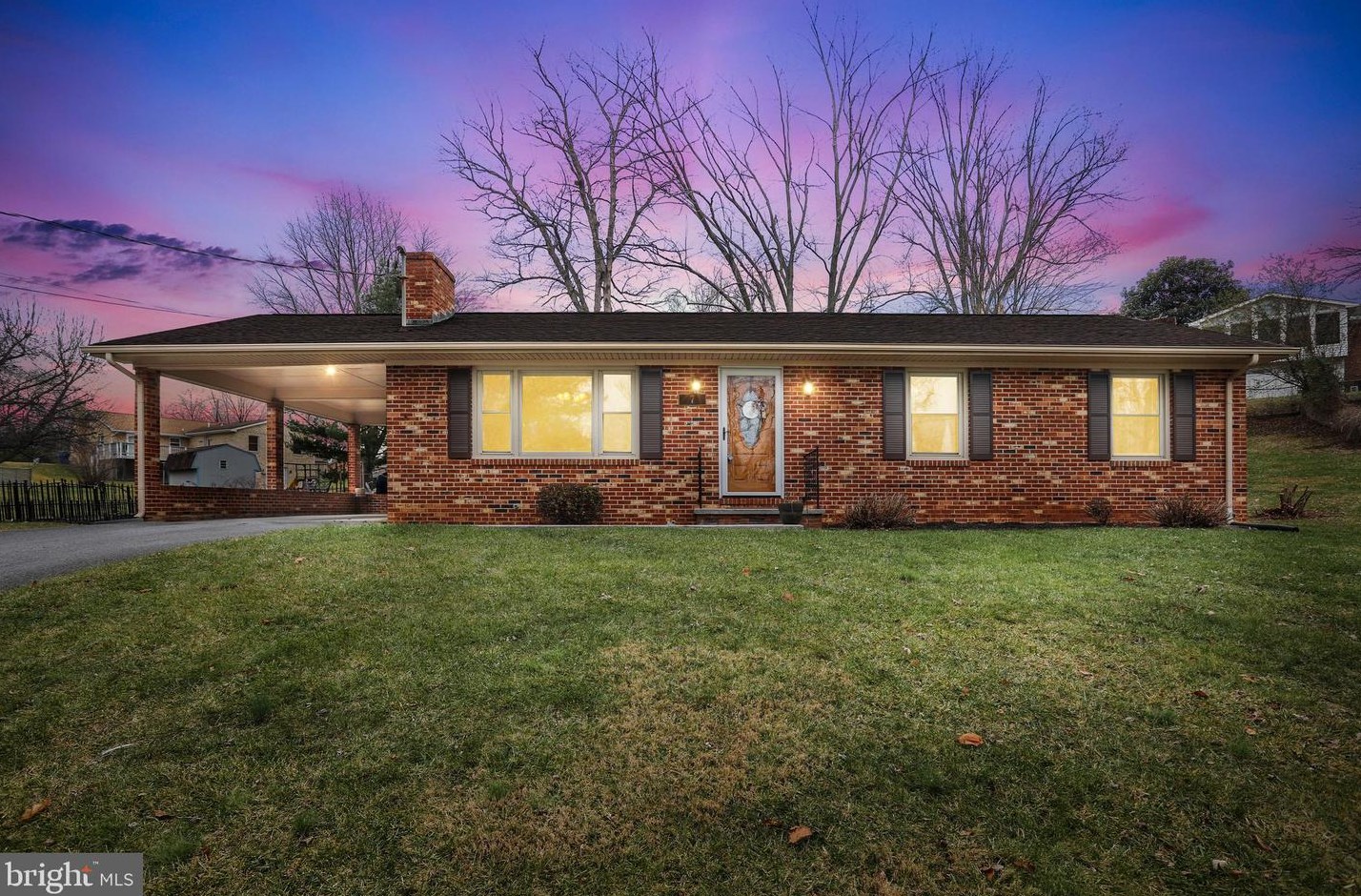 7 Evelyn Ct, Front Royal, VA 22630-4321