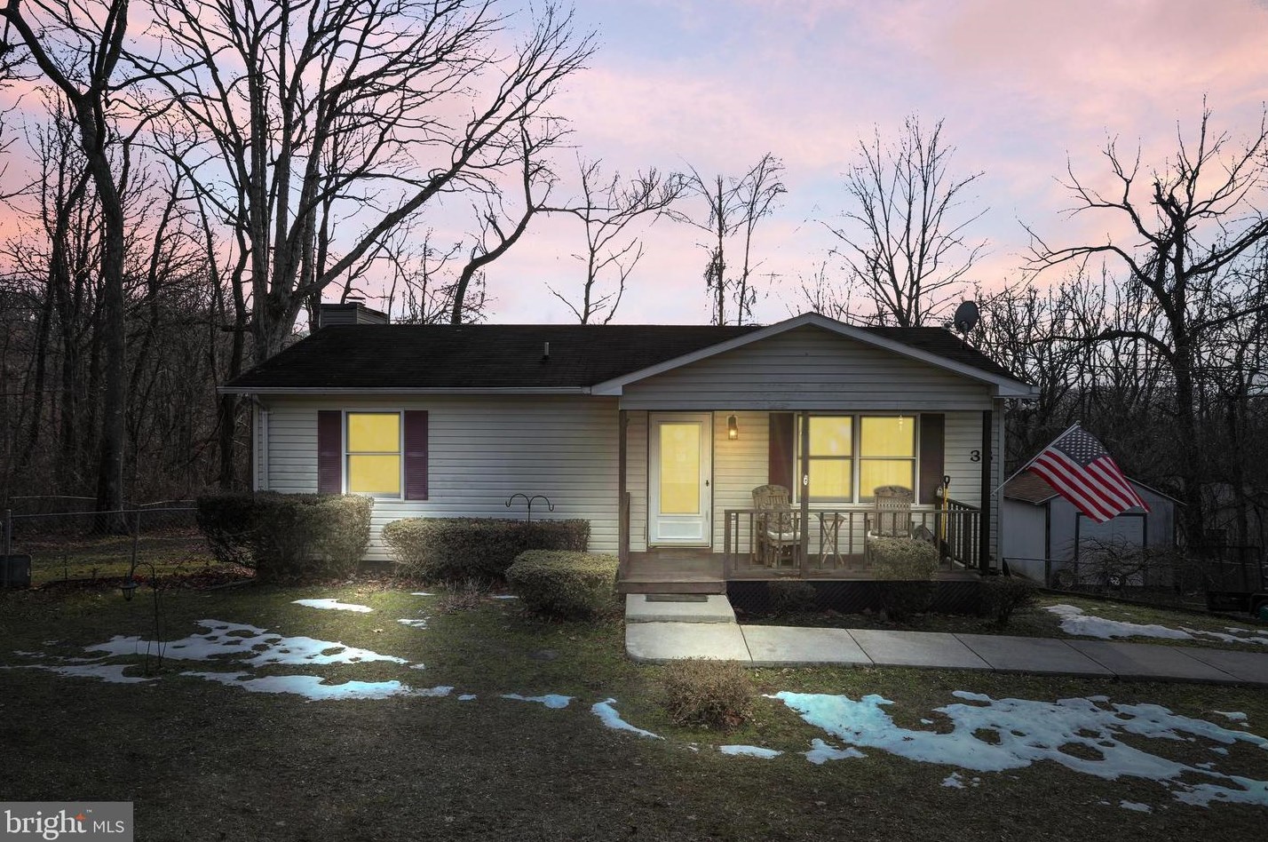 38 Panoramic Ln, Front Royal, VA 22630-4844
