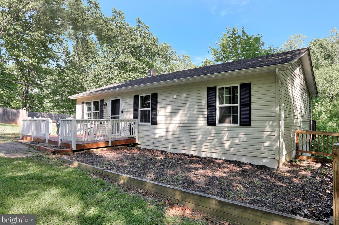 130 Juniper Dr, Front Royal, VA 22630-9333