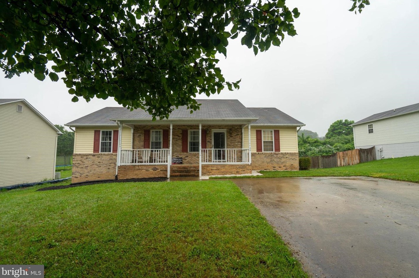 34 Westminster Dr, Front Royal, VA 22630