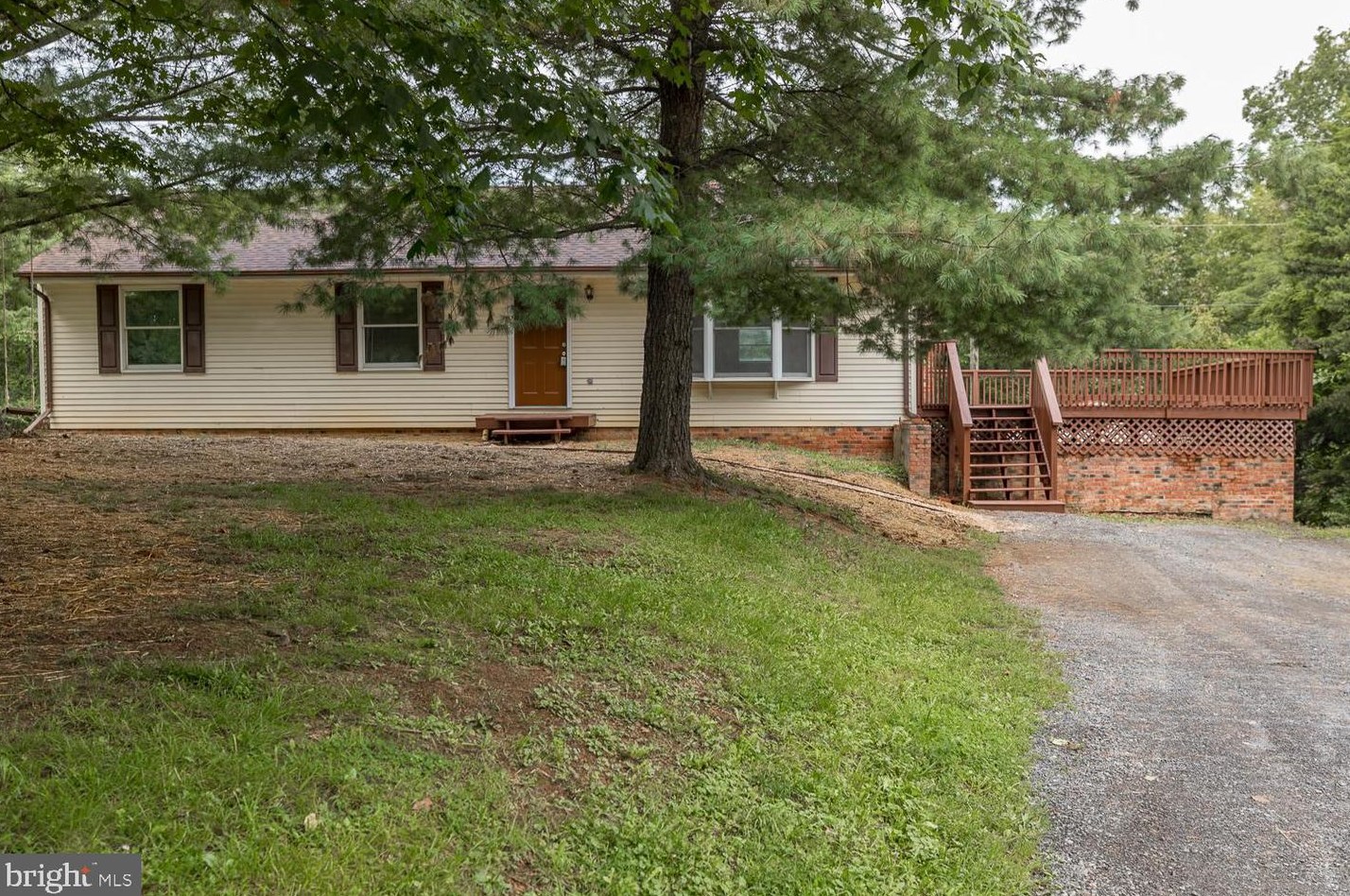 435 Catletts Ford Rd, Middletown, VA 22645-3633