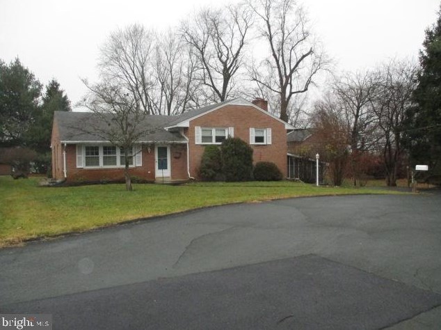 439 Jamestown Rd, Front Royal, VA 22630-4223