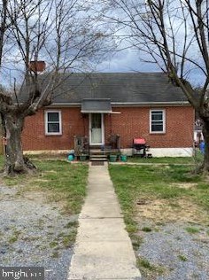2946 Stonewall Jackson Hwy, Bentonville, VA 22610-2006