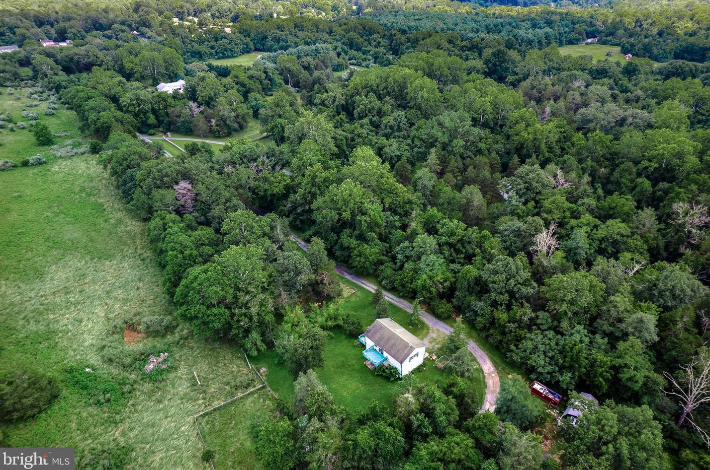 201 River Isle Ln, Front Royal, VA 22630-9141