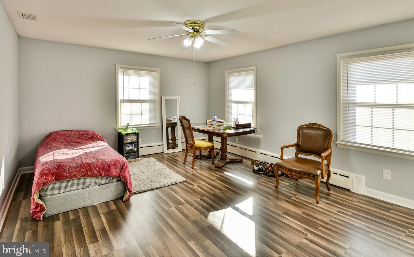117 Jamestown Rd, Front Royal VA  22630-3721 exterior