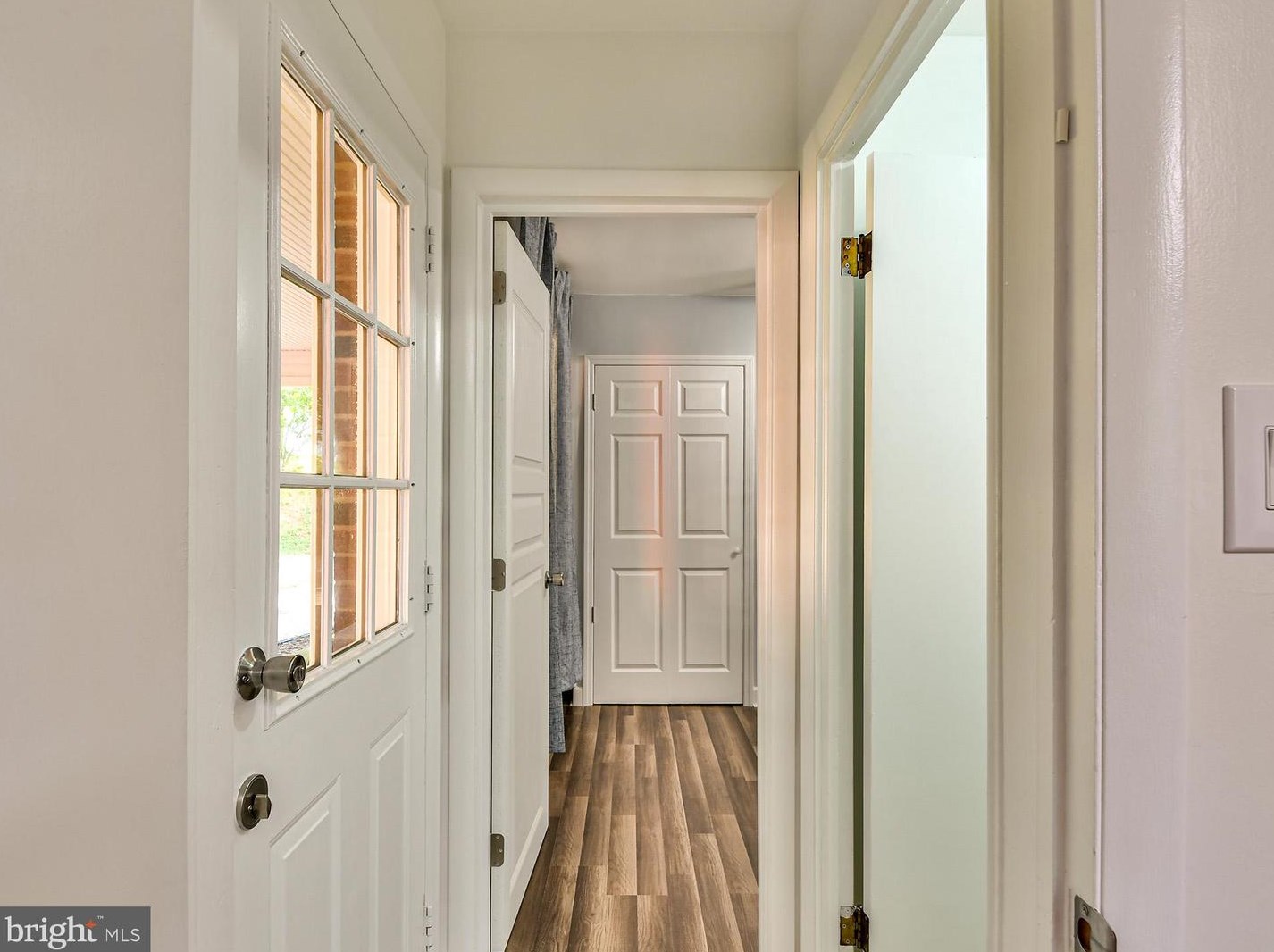 117 Jamestown Rd, Front Royal VA  22630-3721 exterior