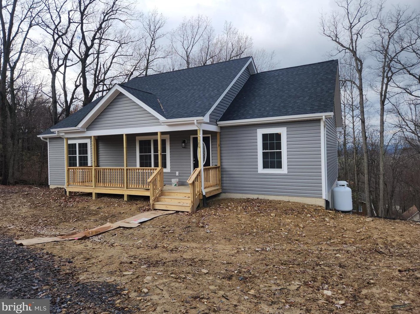 180 Farm Ridge Rd, Front Royal, VA 22630