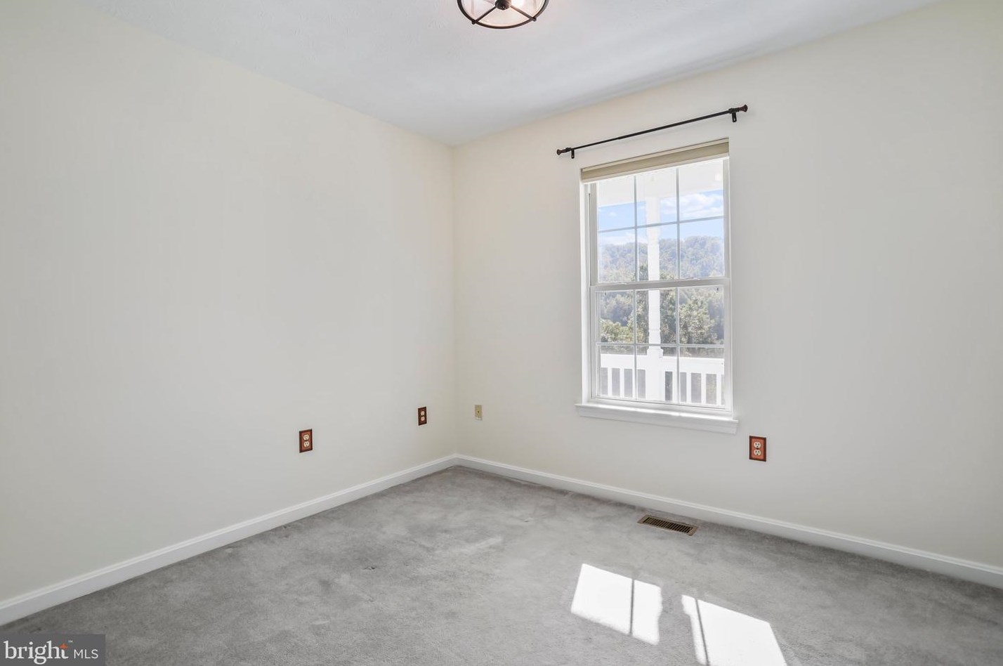 4103 Remount Rd, Front Royal VA  22630-5842 exterior