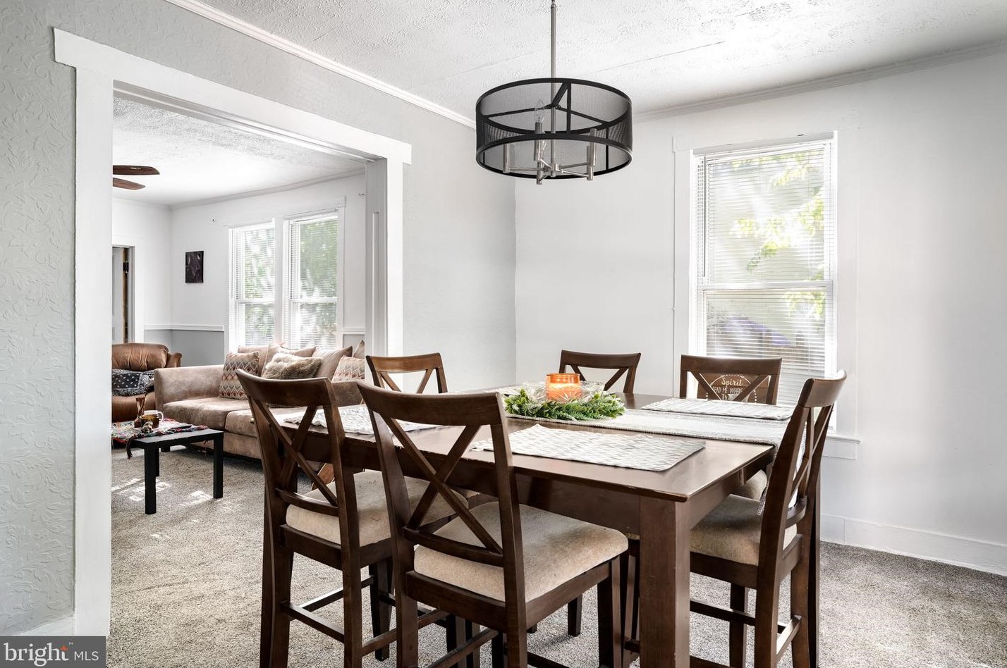 236 Fletcher St, Front Royal VA  22630-3024 exterior