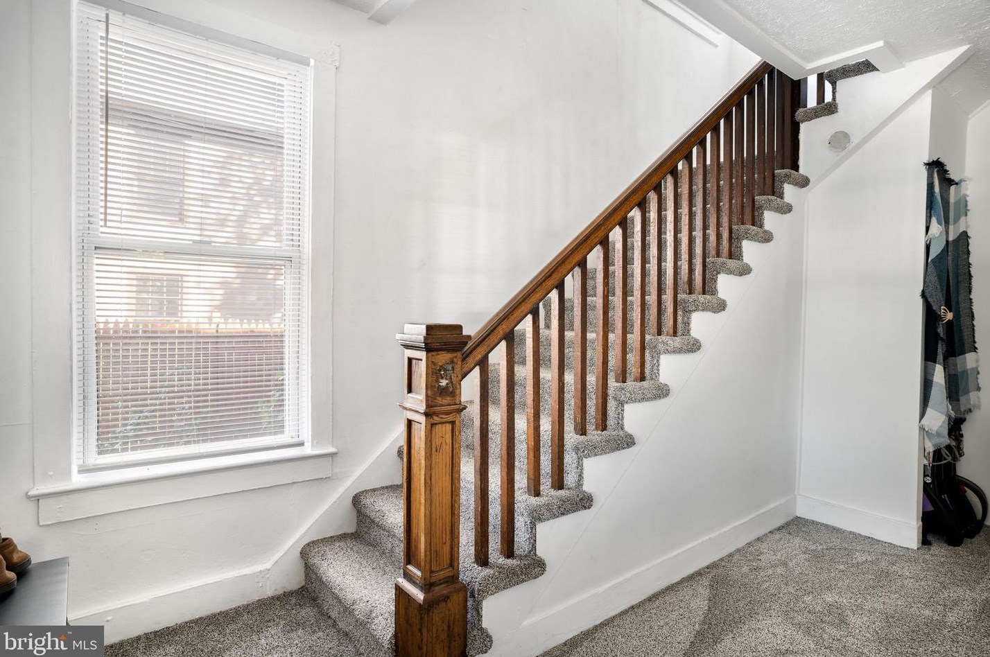 236 Fletcher St, Front Royal VA  22630-3024 exterior