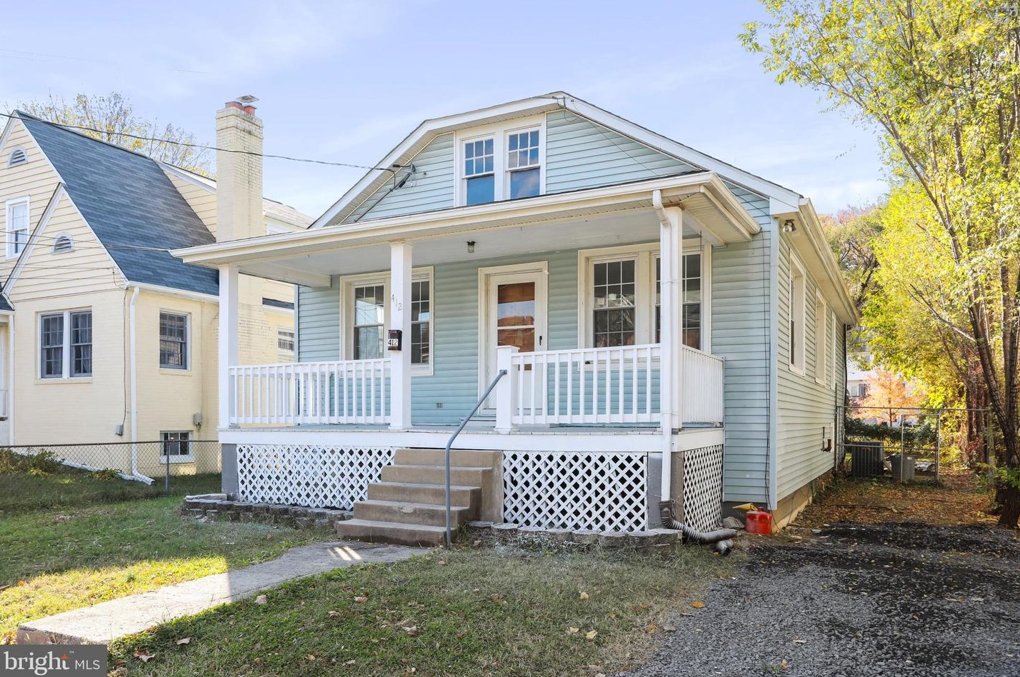 412 Virginia Ave, Front Royal, VA 22630-2628