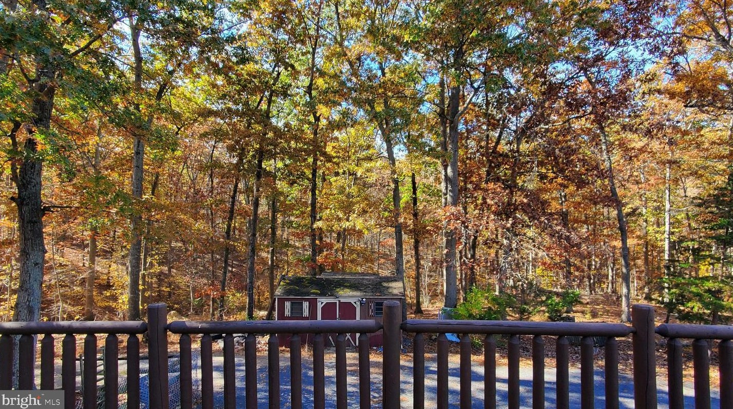50 Stoney Bottom Rd, Front Royal, VA 22630-5627