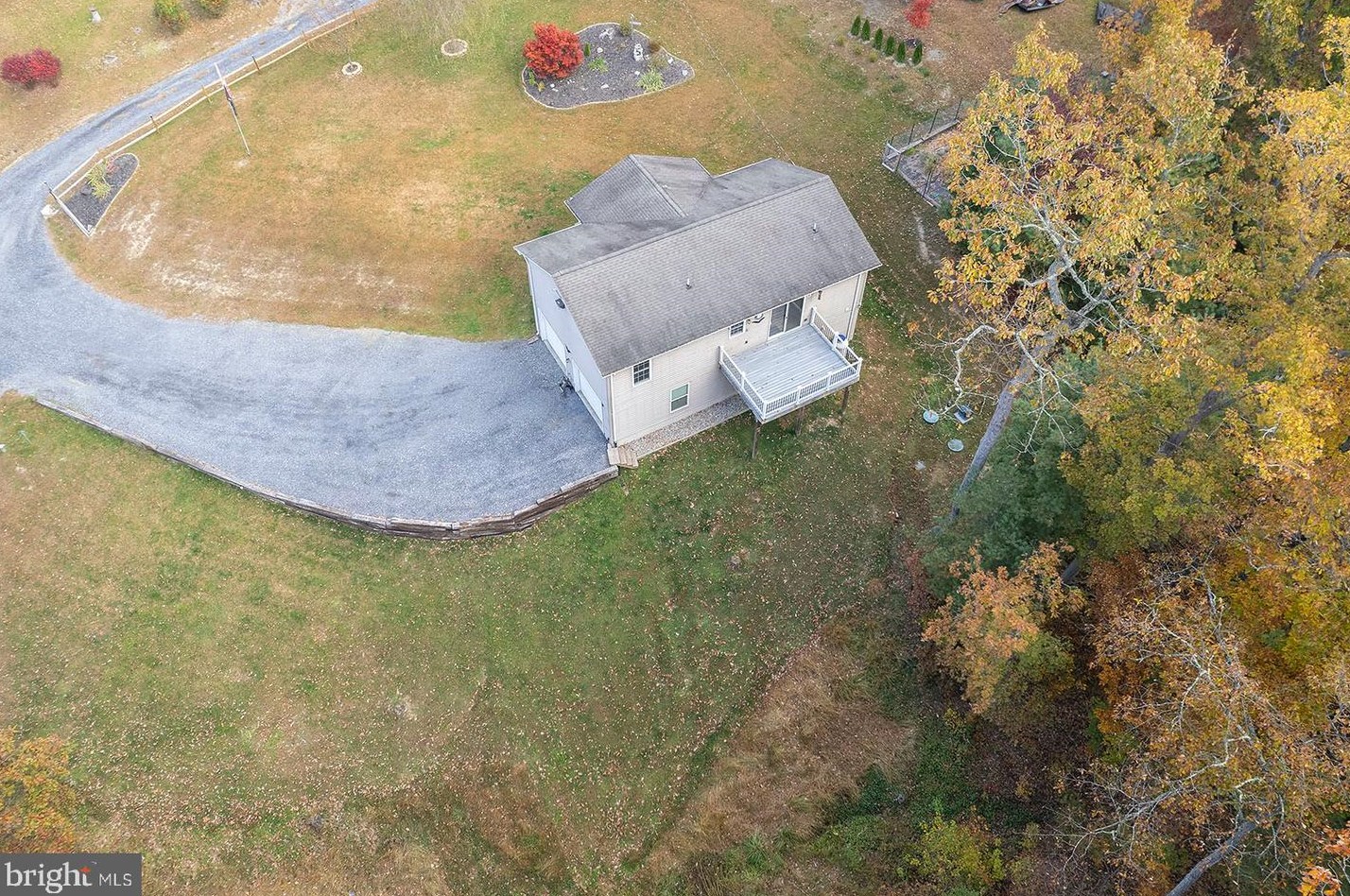 47 Willow Rd, Front Royal VA  22630-8984 exterior