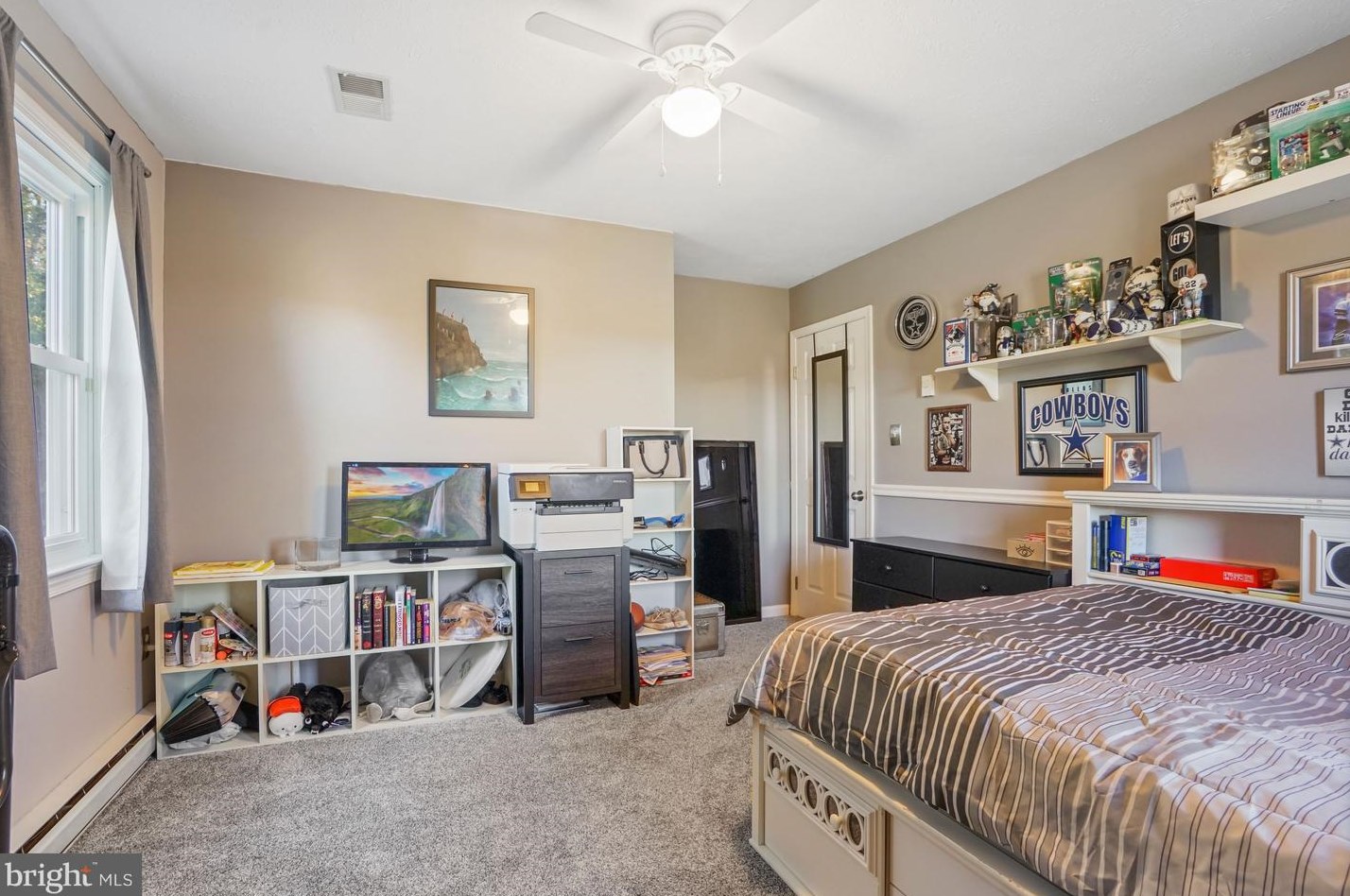 180 Oak Hts Rd, Front Royal VA  22630-5806 exterior