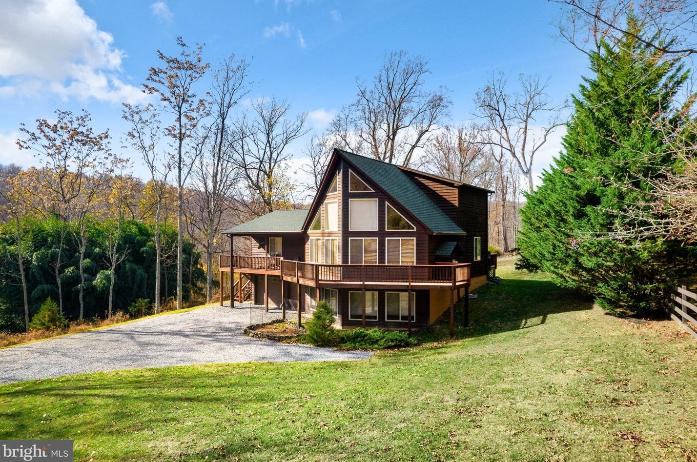 230 Greenfield Rd, Front Royal, VA 22630