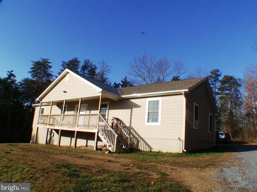 140 Guard Rd, Middletown, VA 22645
